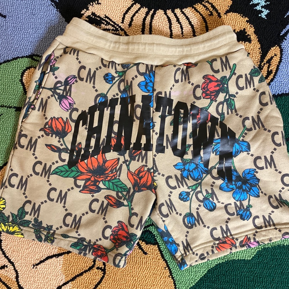 Chinatown Market Floral Monogram Sweatshorts